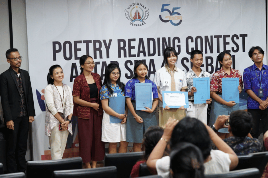 Budinata Poetry Reading Contest: Meriahkan Bulan Dies Natalis ke-55 Universitas Pendidikan Nasional. kampus swasta terbaik di Bali