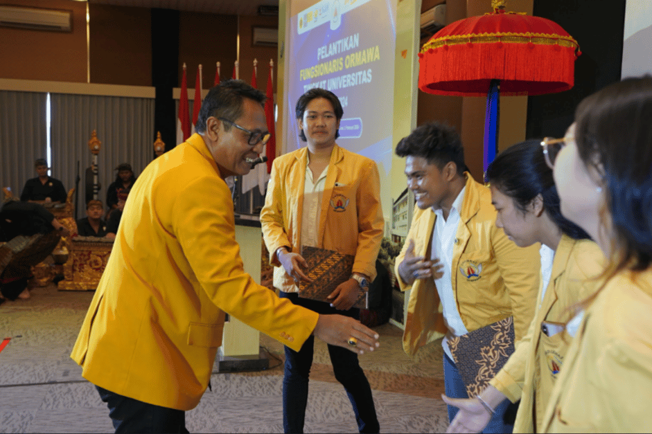 Pelantikan Pengurus Organisasi Mahasiswa Undiknas, Kepemimpinan Baru Resmi Berjalan. Kampus swasta terbaik di Bali, Undiknas