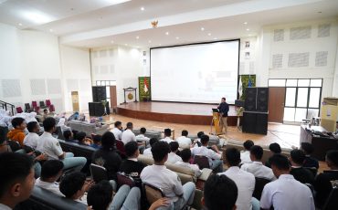 Dosen FH Undiknas Jadi Narasumber Riset Kolaboratif di SMA Banua Kalimantan Selatan