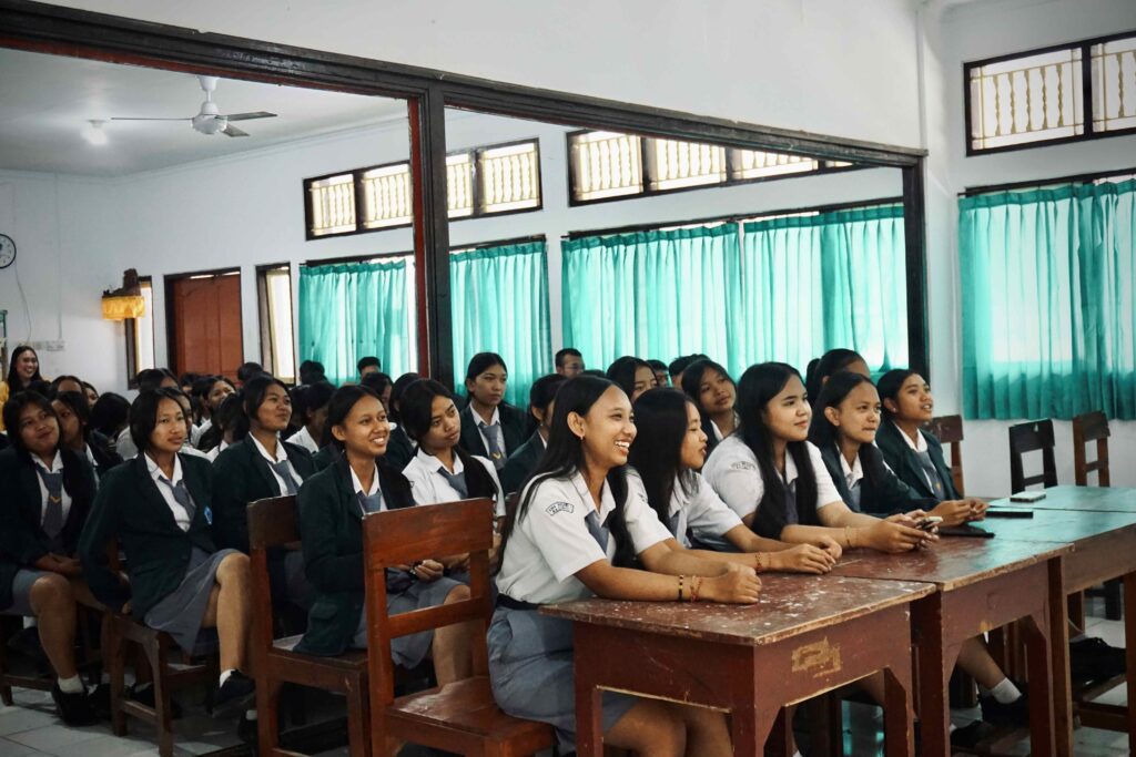 Pengabdian-Masyarakat-Mahasiswa