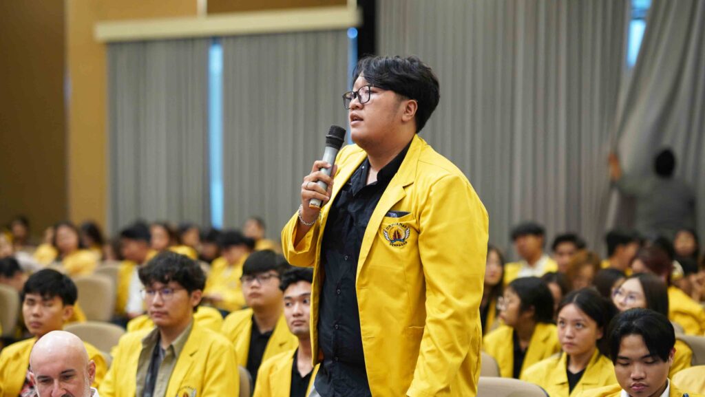 Mahasiswa-Internasional