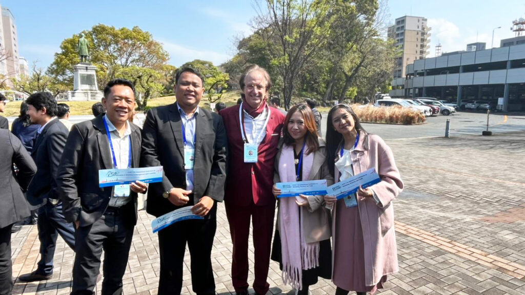 Prestasi-Dosen-Undiknas-internasional