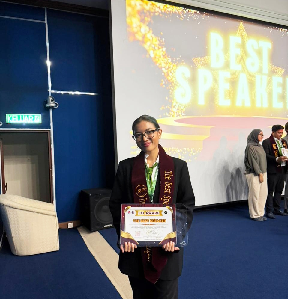 Mahasiswa-berprestasi