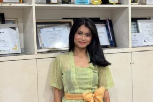 Juara-I-Lomba-Menyanyi-Pop-Putri