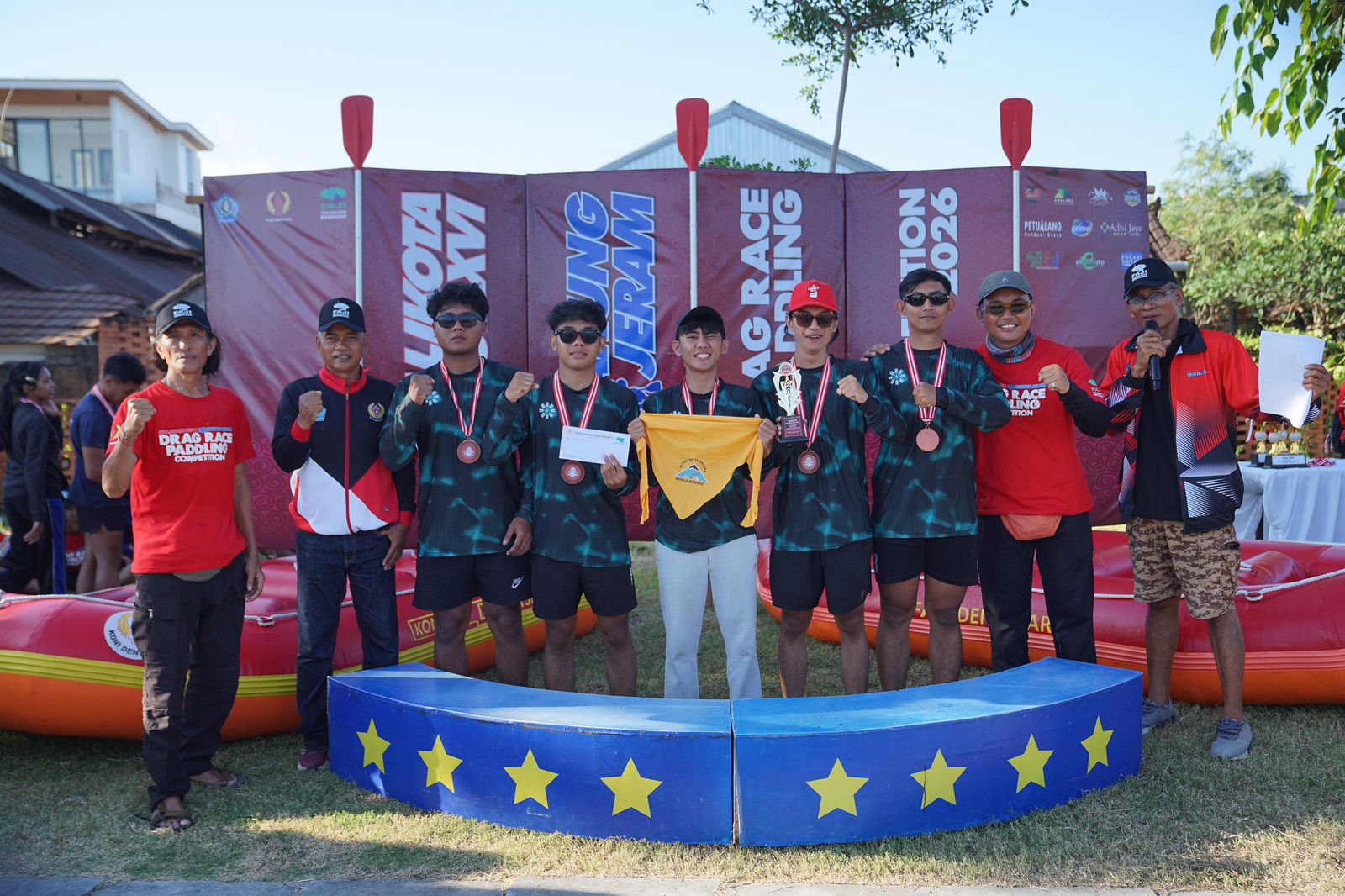 Drag-Race-Paddling