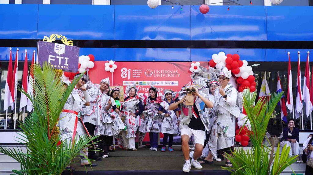 Lomba-Unik