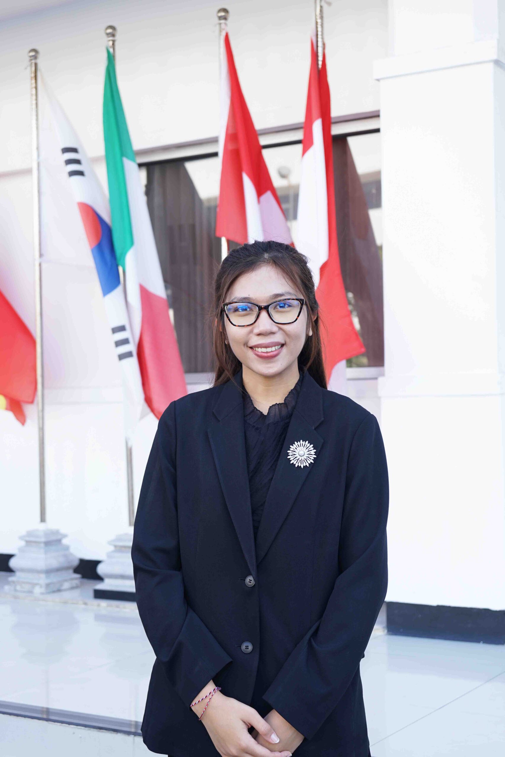 I-Gusti-Ayu-Agung-Istri-Dinda-Larasshanti-Jelantik